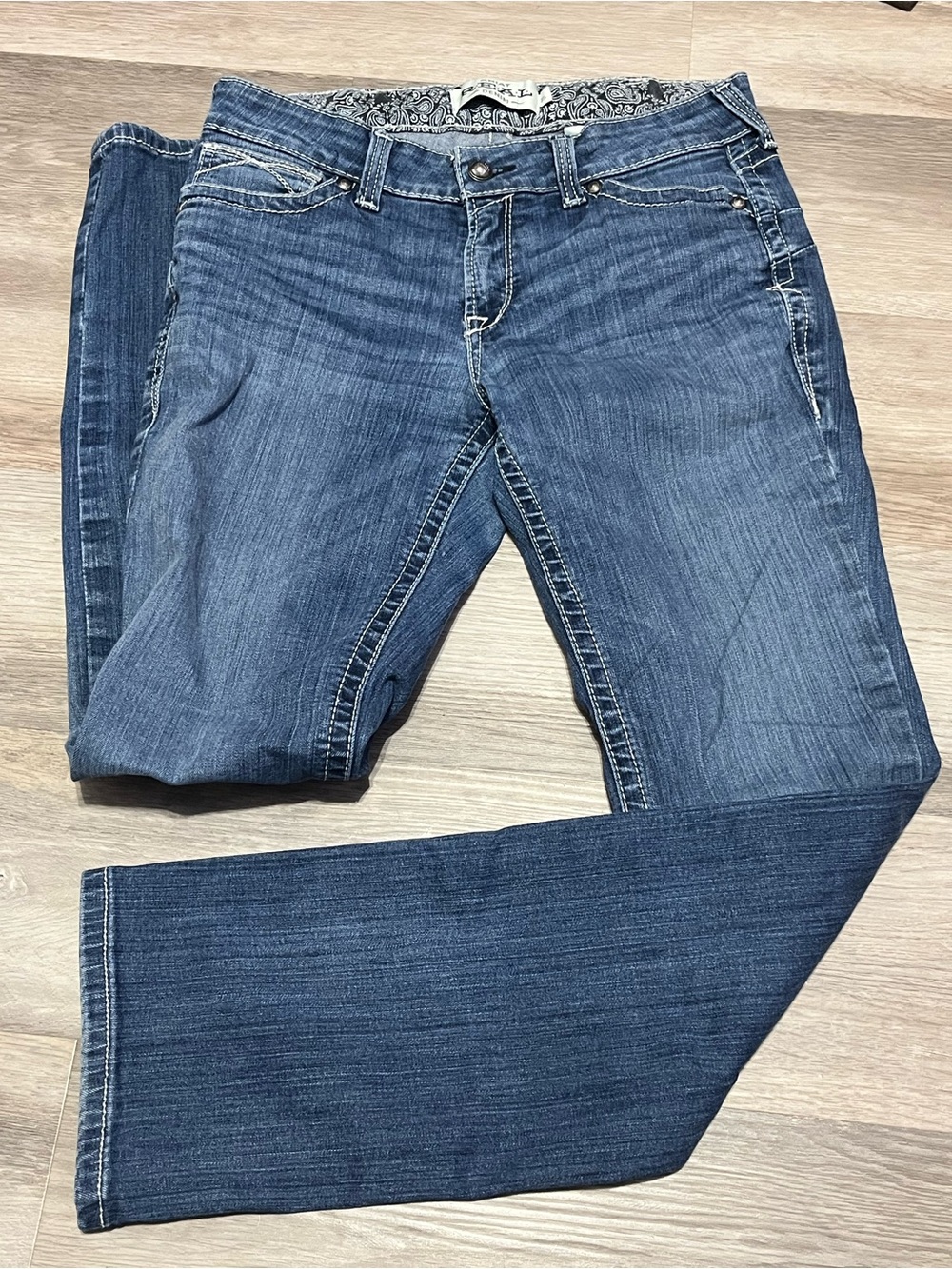 Women's Ariat Real Straight Icon Jeans Size 31L  (Measures W32 X L32) Western